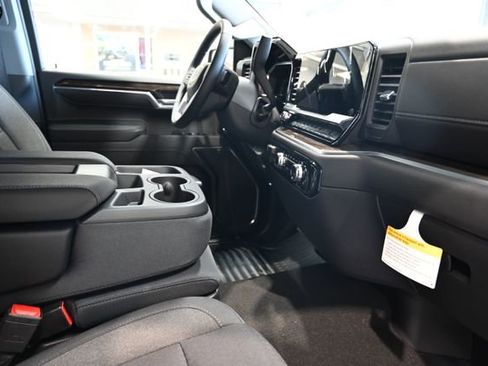 New 2026 GMC Sierra 1500 Elevation image 14