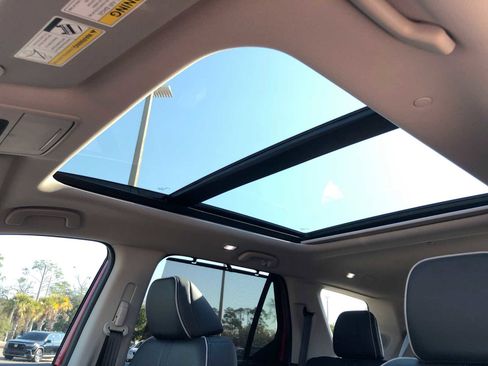 New 2025 Honda Pilot Elite image 16