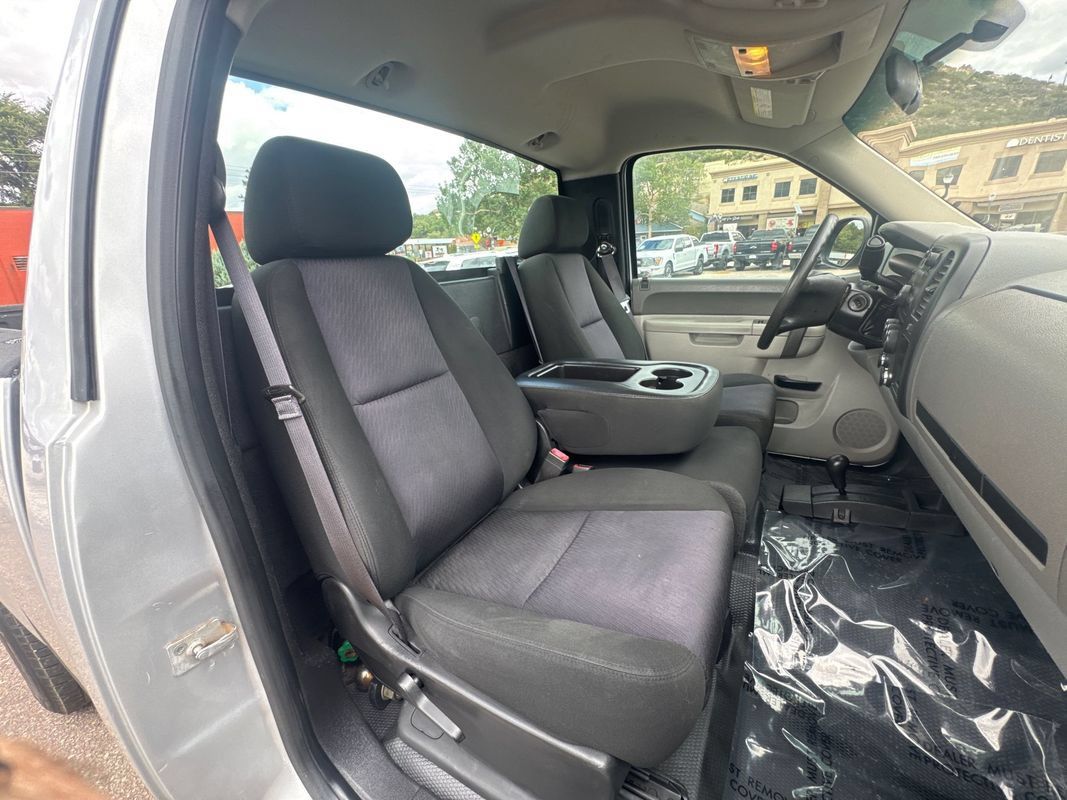 Used 2013 Chevrolet Silverado 2500 W/T AWD/4WD image 12