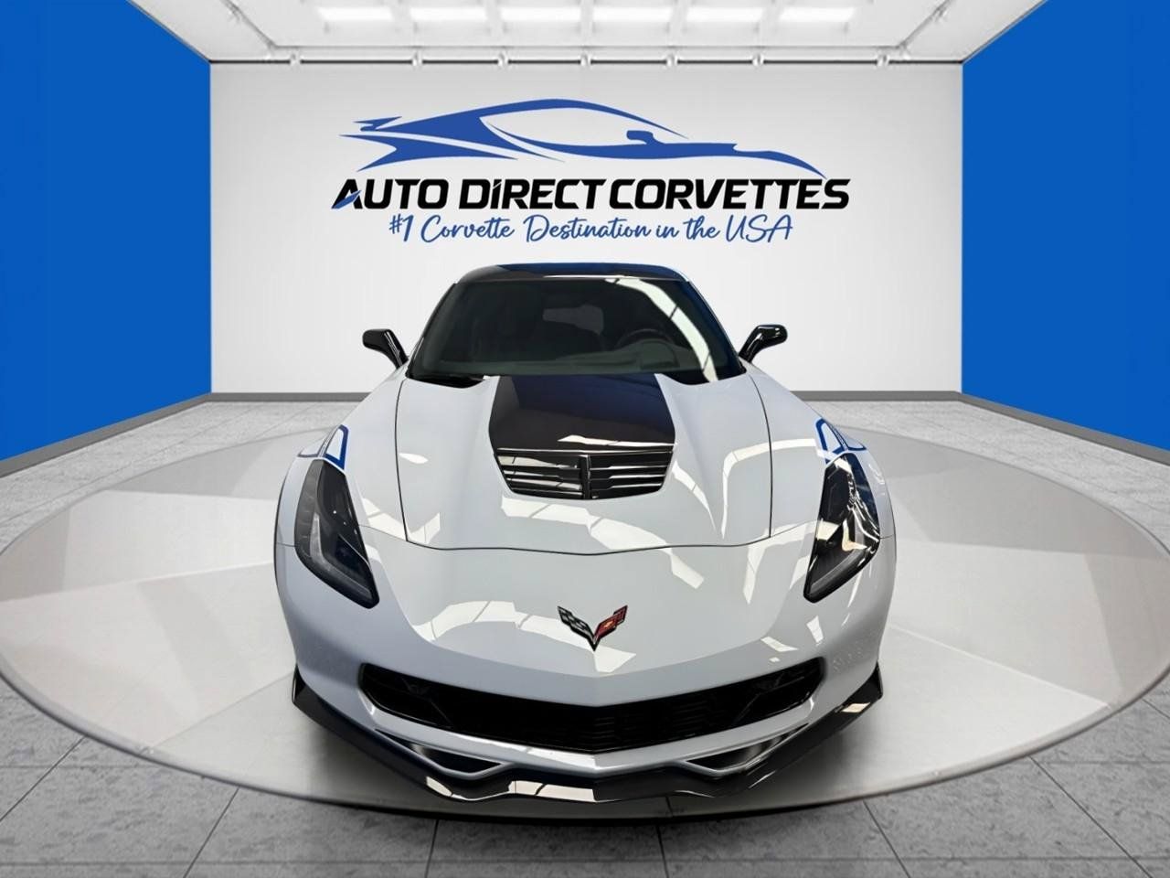 Used 2018 Chevrolet Corvette Z06 w/ Carbon 65 Edition RWD image 35