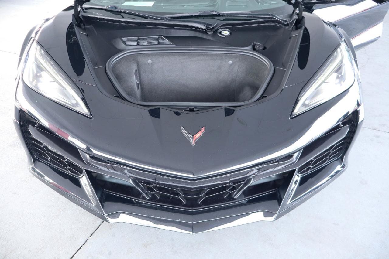 Used 2023 Chevrolet Corvette Z06 RWD image 51