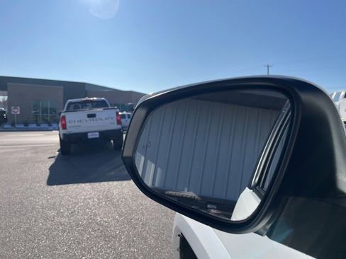 Used 2023 Toyota Tacoma SR5 w/ Technology Package image 26