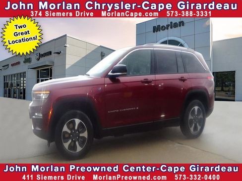 Used 2023 Jeep Grand Cherokee 4WD 4xe image 1