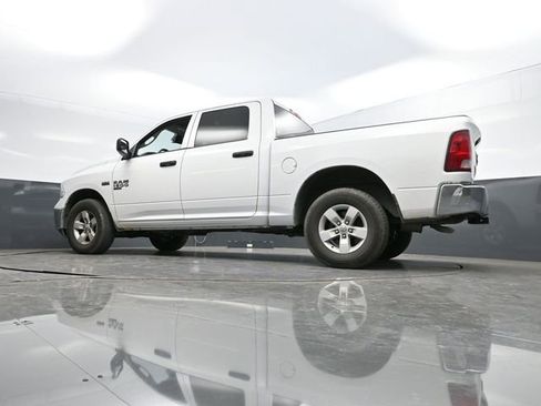 Used 2020 RAM 1500 Tradesman w/ Chrome Appearance Group image 45
