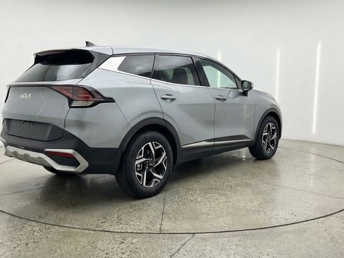Used 2025 Kia Sportage LX image 7