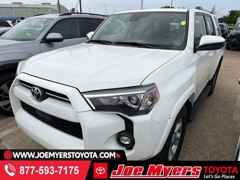 Used 2024 Toyota 4Runner SR5 RWD image 1