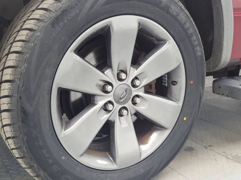 Used 2014 Ford F150 FX4 w/ Equipment Group 402A Luxury image 31