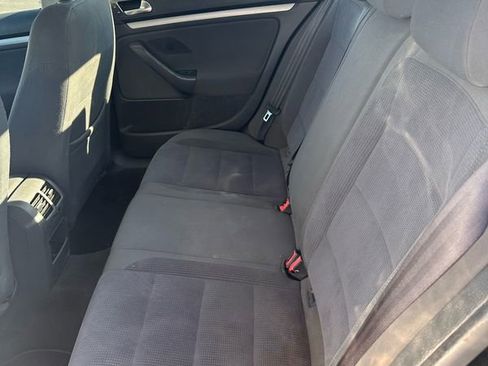 Used 2006 Volkswagen Jetta Value Edition image 9