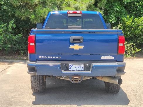 Used 2016 Chevrolet Silverado 2500 High Country w/ Duramax Plus Package AWD/4WD image 6