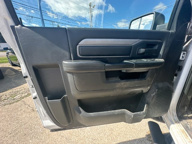 Used 2021 RAM 2500 Tradesman RWD image 32