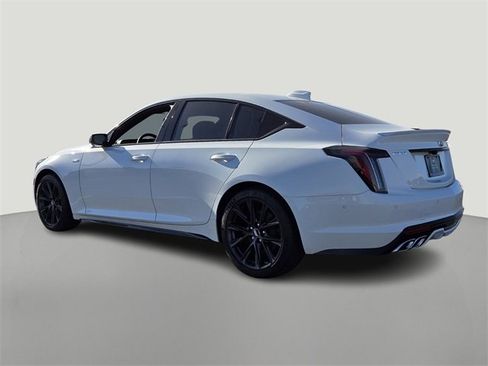 New 2026 Cadillac CT5 V image 6