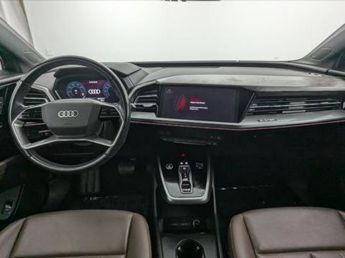 Used 2023 Audi Q4 e-tron Premium Plus w/ Premium Plus AWD/4WD image 24