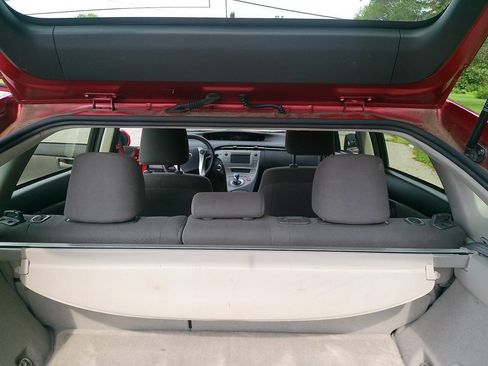 Used 2015 Toyota Prius Two FWD image 14