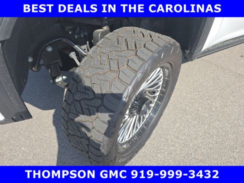 New 2026 GMC Sierra 2500 AT4 w/ AT4 Premium Plus Package image 29