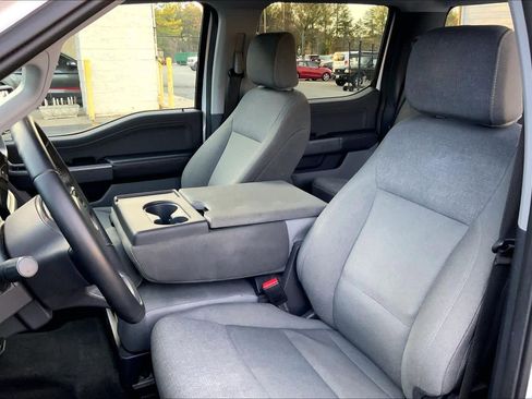 Certified 2025 Ford F150 XLT w/ Equipment Group 301A Standard image 8