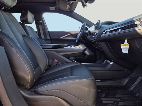 New 2026 Cadillac Lyriq V image 14