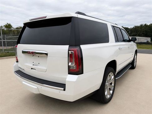 Used 2016 GMC Yukon XL Denali w/ Open Road Package AWD/4WD image 7