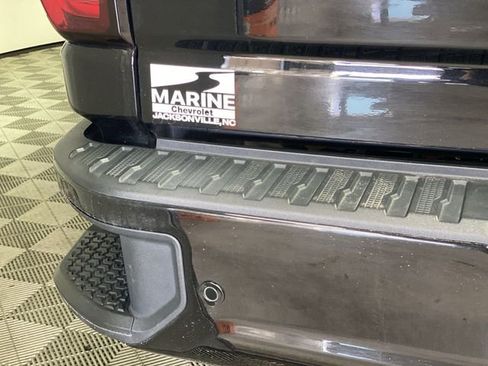 Used 2021 GMC Sierra 2500 AT4 w/ AT4 Premium Plus Package image 39