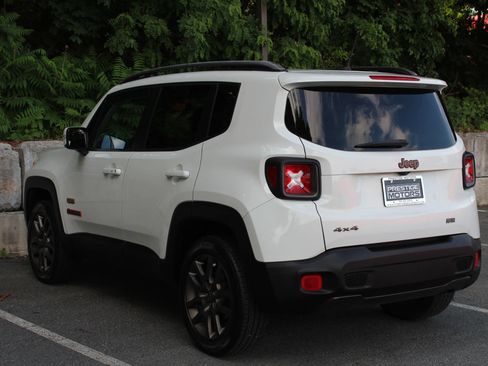 Used 2016 Jeep Renegade 75th Anniversary AWD/4WD image 7