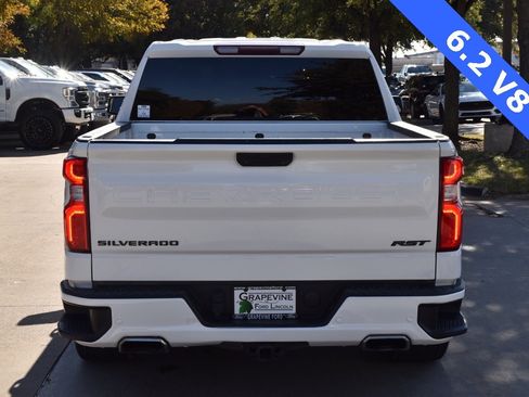 Used 2022 Chevrolet Silverado 1500 RST w/ LPO, Blackout Package image 9