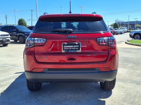 New 2026 Jeep Compass Altitude AWD/4WD image 6