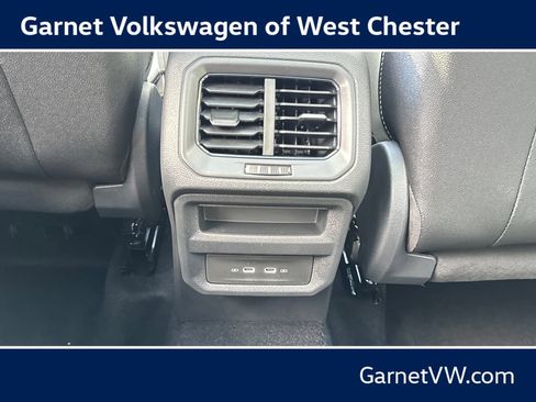 New 2026 Volkswagen Taos SE AWD/4WD image 36