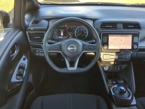 Used 2024 Nissan Leaf SV Plus image 14