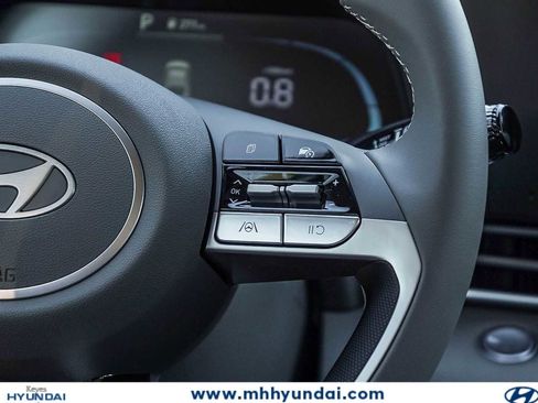 New 2026 Hyundai Elantra Sport FWD image 19