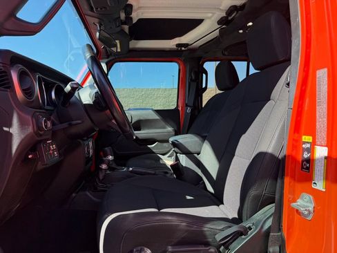 Used 2020 Jeep Wrangler Unlimited Sport AWD/4WD image 16