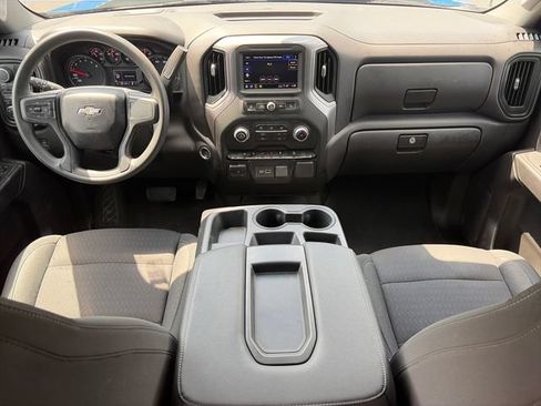 Used 2023 Chevrolet Silverado 1500 Custom Trail Boss AWD/4WD image 9
