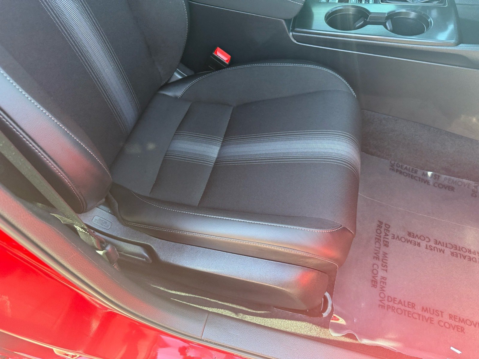 Used 2025 Honda Civic Sport image 31