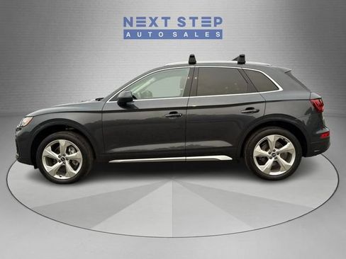 Used 2021 Audi Q5 2.0T Premium Plus w/ Premium Plus Package AWD/4WD image 4