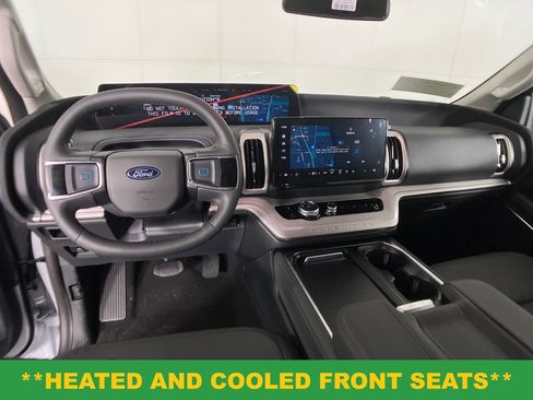 New 2026 Ford Expedition Max Active image 8