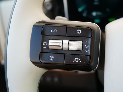 Used 2025 Hyundai Santa Fe Calligraphy AWD/4WD image 28
