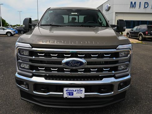 New 2026 Ford F350 XLT w/ XLT Premium Package AWD/4WD image 10