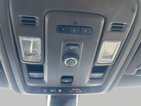 Used 2021 Chevrolet Tahoe LT AWD/4WD image 75