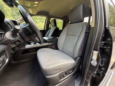 Used 2019 RAM 2500 Big Horn AWD/4WD image 10
