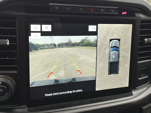 Certified 2022 Ford F150 Platinum w/ Equipment Group 701A High image 18