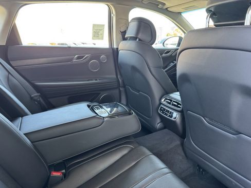 Used 2022 Genesis G80 2.5T w/ Prestige Package image 46
