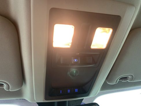 Used 2015 RAM 1500 Lone Star image 28