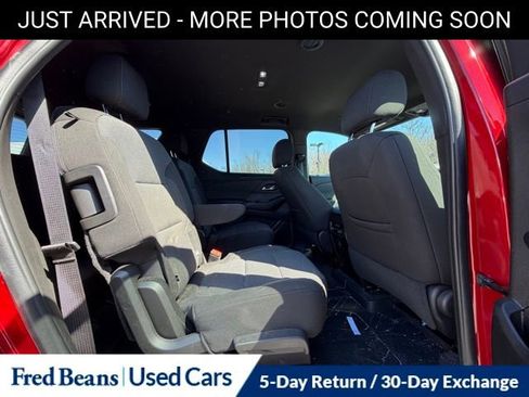 Used 2023 Chevrolet Traverse LT w/ LPO, Floor Liner Package image 16