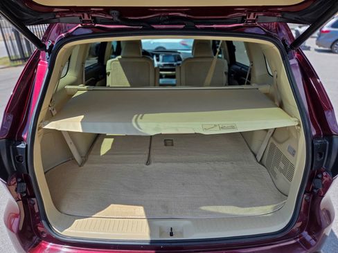 Used 2017 Toyota Highlander Limited Platinum image 7