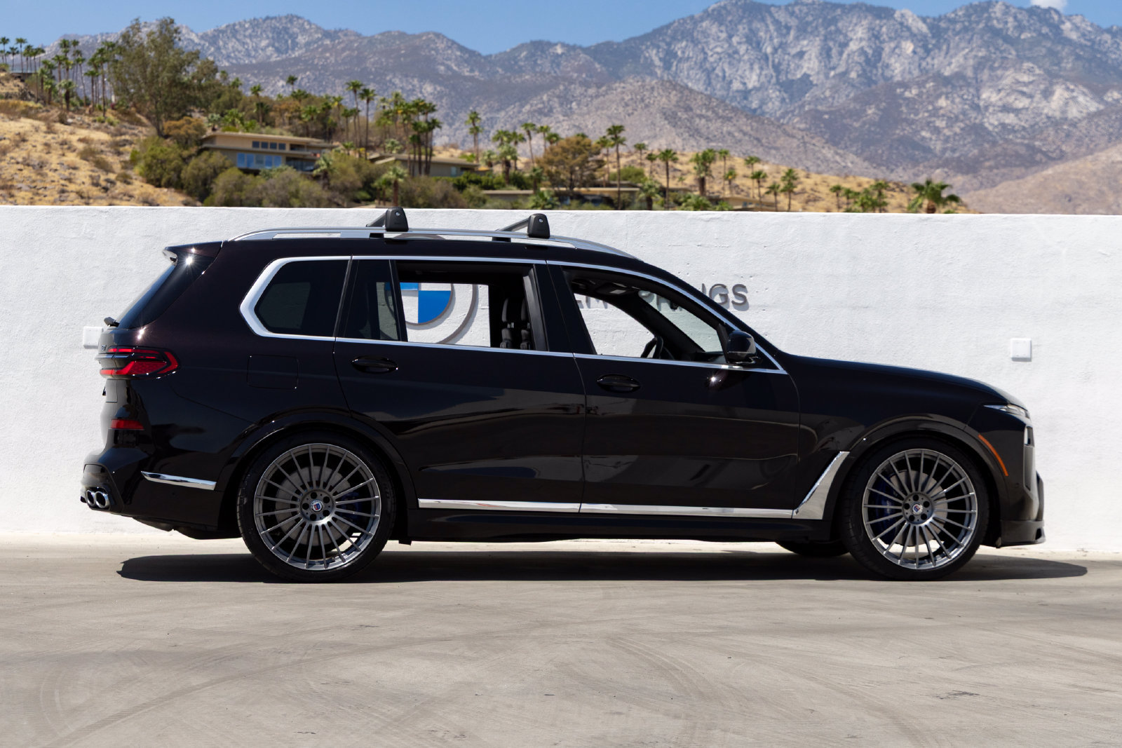 Certified 2023 BMW ALPINA XB7 AWD/4WD image 5