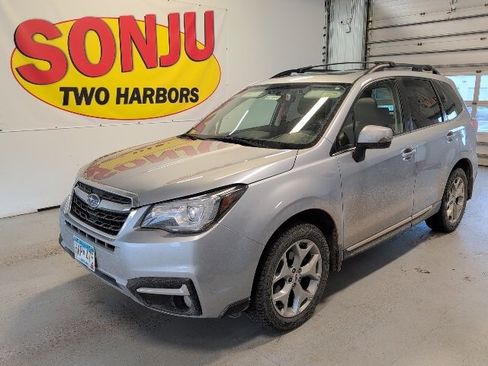 Used 2017 Subaru Forester 2.5i Touring image 1