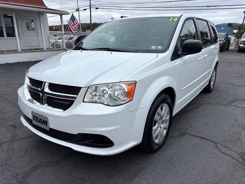 Used 2014 Dodge Grand Caravan SE w/ Quick Order Package 29E SE image 3