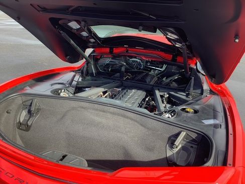 Used 2020 Chevrolet Corvette Stingray Coupe w/ Z51 Performance Package image 22