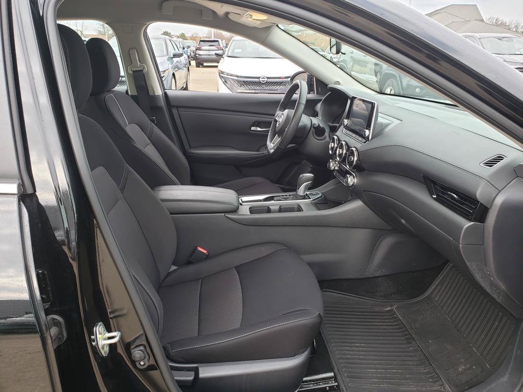 Certified 2025 Nissan Sentra SV w/ All-Weather Package FWD image 22