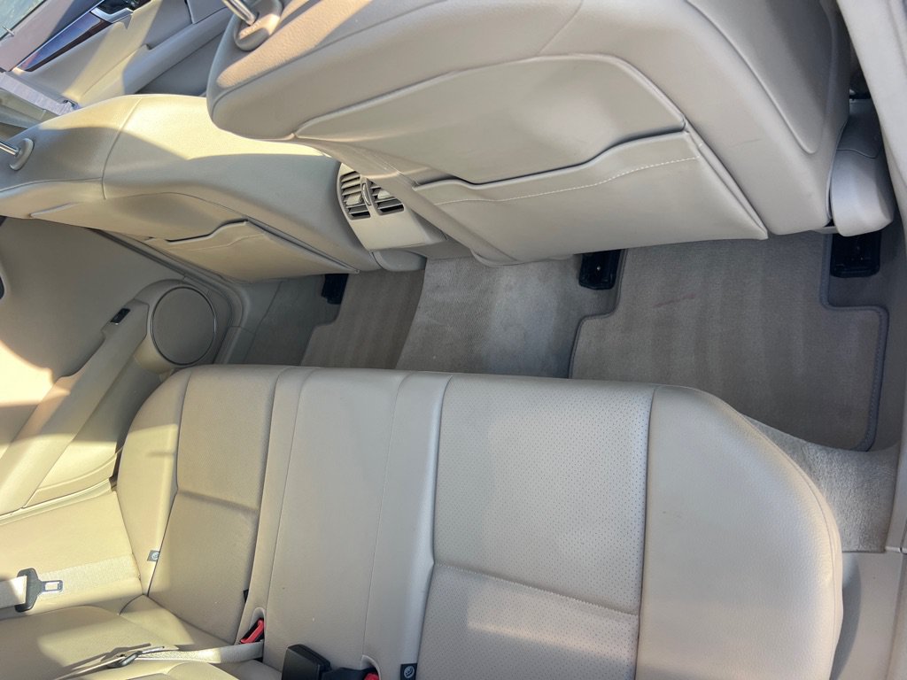 Used 2013 Mercedes-Benz C 300 4MATIC Sedan image 11