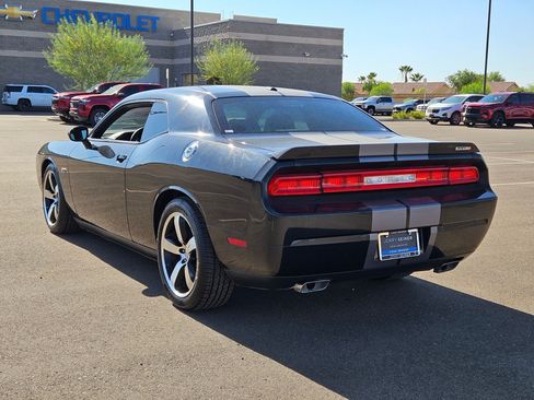 Used 2013 Dodge Challenger SRT8 w/ Harman Kardon Audio Group RWD image 3