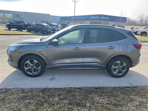 Used 2024 Ford Escape ST-Line w/ Tech Pack #1 AWD/4WD image 18